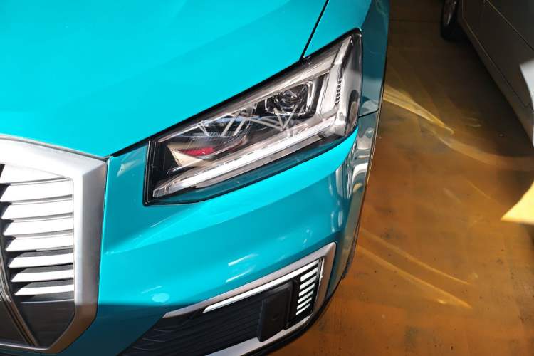 TDK.VehicleDetails.img