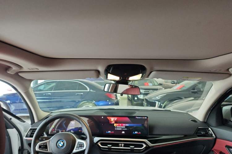 Used BMW i3 2022 eDrive 35 L