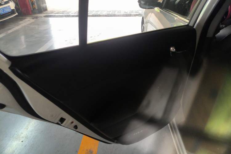 Used Kia K3S 2014 1.6L Automatic Premium
