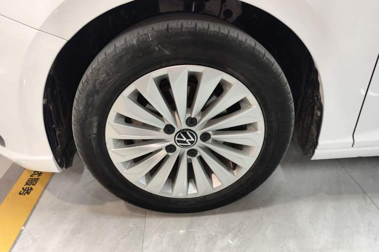 Used Volkswagen Lavida 2022 1.5L Automatic Comfort Edition
