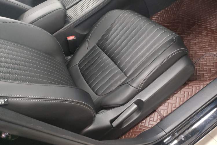 Used Honda Breeze 2021 240TURBO CVT Front-Wheel Drive Elite Edition