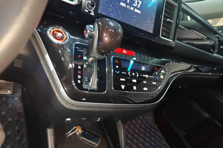 Used Honda Elysion 2019 2.0L Hybrid Supreme Edition