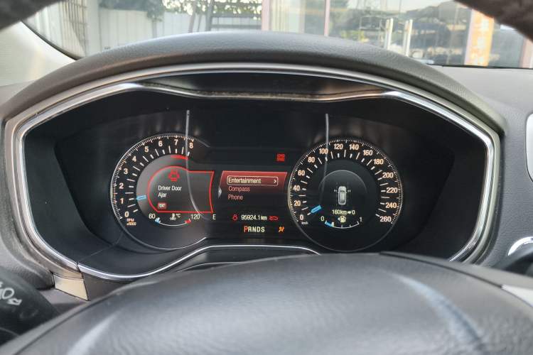 Used Ford Mondeo 2013 2.0L GTDi240 Flagship Edition
