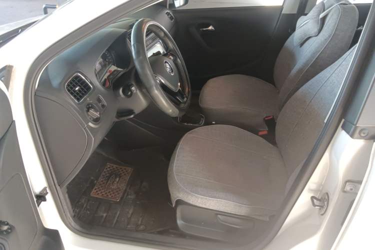 Used Volkswagen Polo 2018 1.5L Automatic Enjoyment Model
