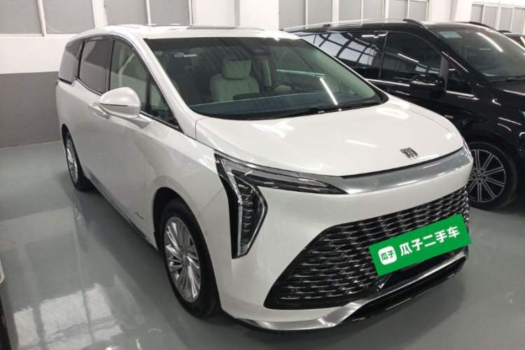 Used Buick Century 2025 2.0T Seven-Seater Yinshi Edition
