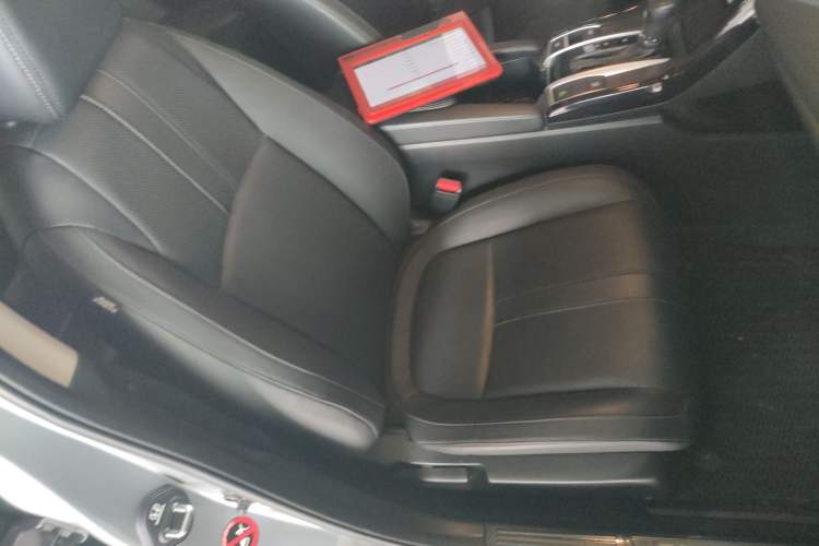 Used Honda Civic 2016 220TURBO CVT Prestige Edition
