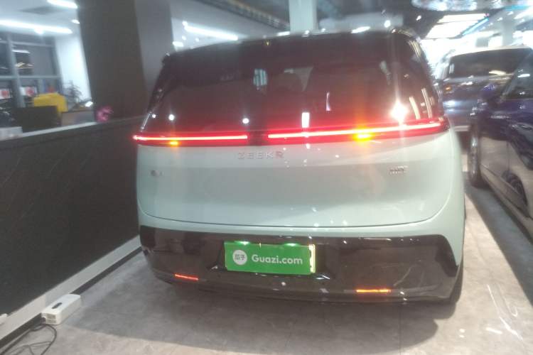 Used Zeekr MIX 2025 Long-Range Intelligent Driving Edition
