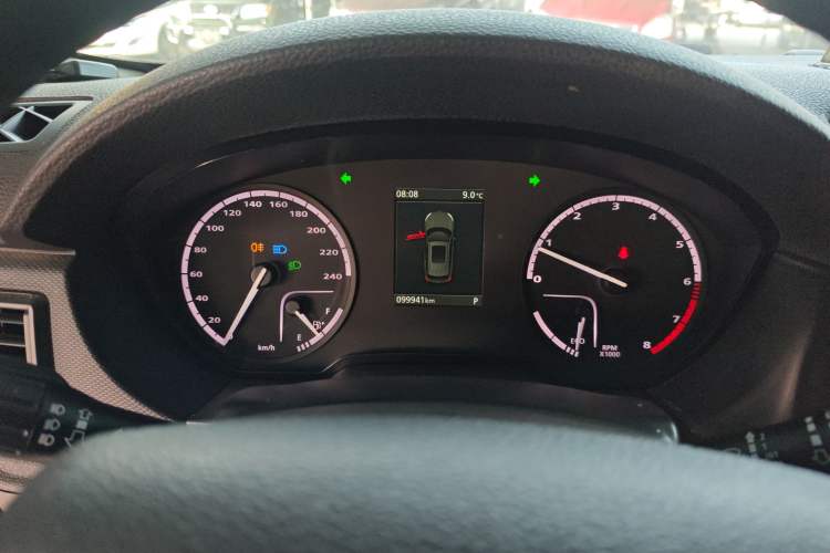 Used Qoros 5 2018 Revised Version 1.6T Automatic Leading Edition
