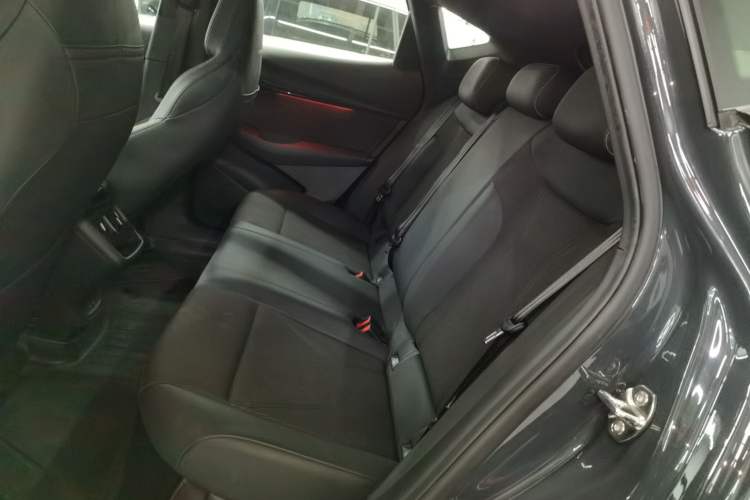 Used Volkswagen ID.UNYX 2024 Pro Long-Range Version