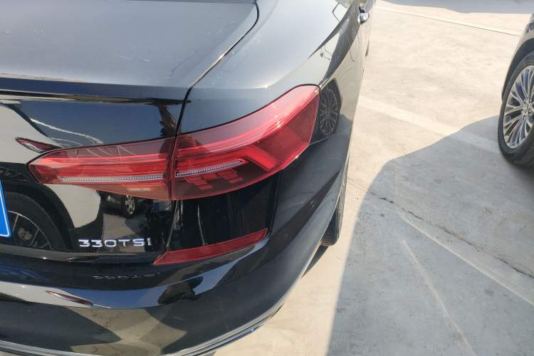 Used Volkswagen Passat 2020 330TSI Elite Edition China VI
