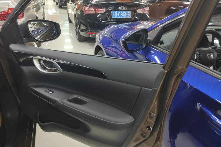 Used Nissan Sylphy 2019 1.6XV CVT Smart Connect Luxury Edition China VI Standard
