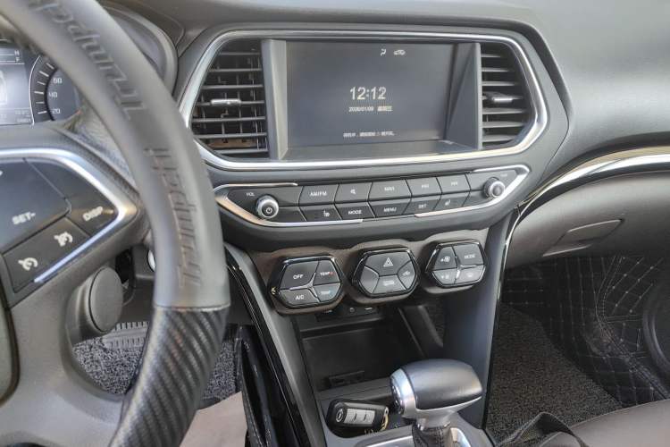 Used GAC Trumpchi GS4 2016 235T G-DCT Luxury Edition
