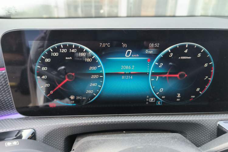 Used Mercedes-Benz A-Class 2021 A 200 L Sport Sedan Fashion Model
