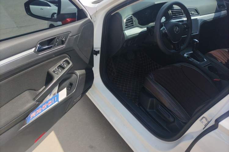 Used Volkswagen Lamando 2021 230TSI DSG Fashion Edition
