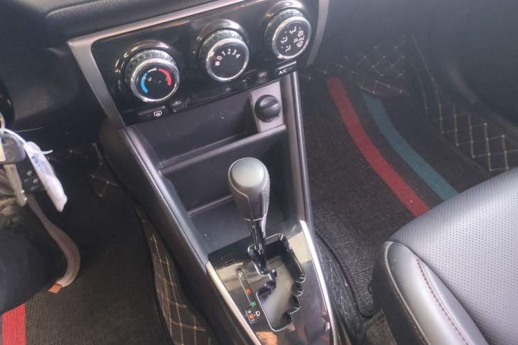 Used Toyota YARiS L 2020 1.5L CVT Luxury Edition