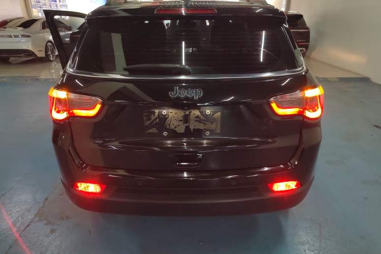 Used  Compass 2020 220T Automatic Elite Edition