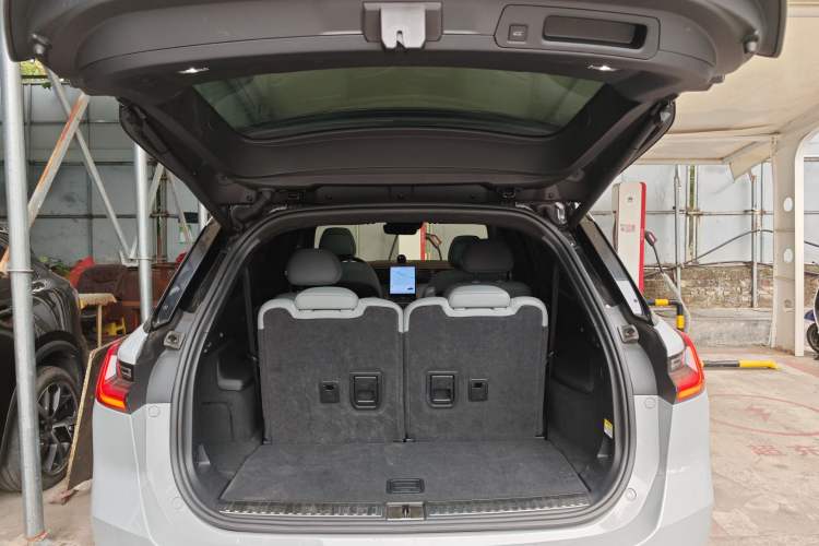 Used Nio ES8 2020 580 km Range Six-Seater Version
