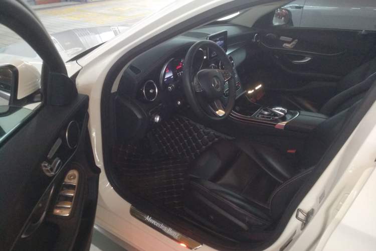 Used Mercedes-Benz C-Class 2016 C 200 L Sport Edition
