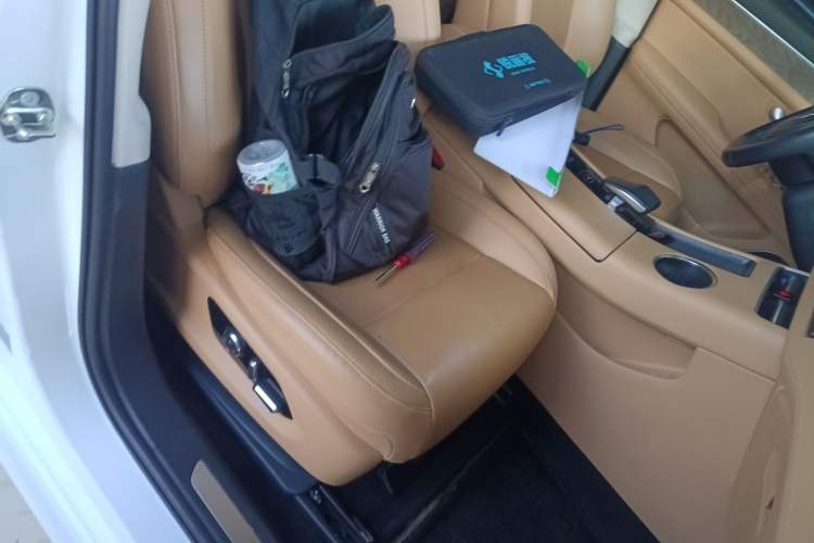 Used Hima AITO M5 2022 Extended-Range Four-Wheel Drive Performance Version
