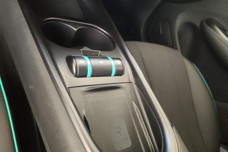 Used BYD Dolphin 2025 520km Range Knight Edition
