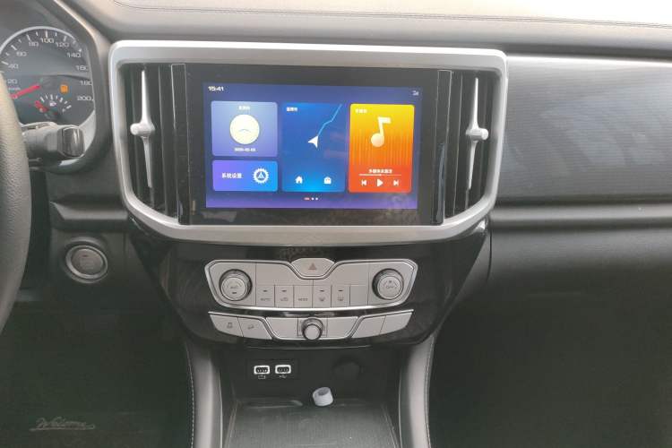 Used Great Wall Poer 2021 2.0T Global Version Passenger Automatic Diesel Two-Wheel Drive Comfort Trim Standard Cab GW4D20M
