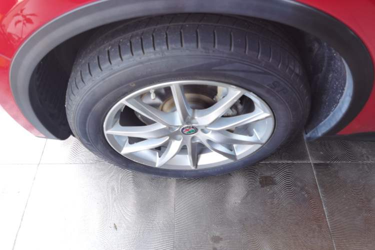 Used Alfa Romeo Stelvio 2017 2.0T 200HP Luxury Edition