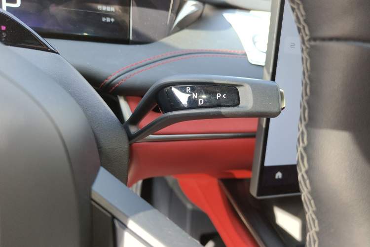 Used  SU7 2024 Four-Wheel Drive Ultra-Long Range Advanced Intelligent Driving Max Edition
