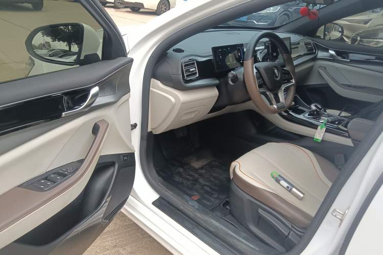 Used BYD Qin PLUS 2023 Champion Edition EV 510KM Leading Model