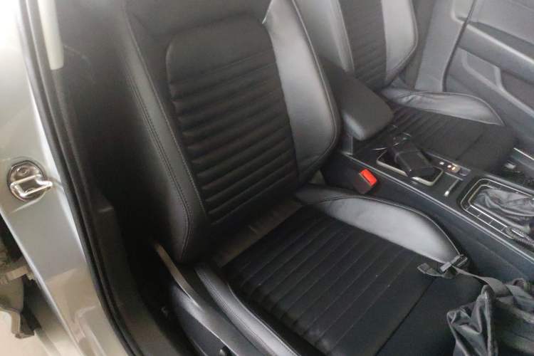 Used Volkswagen Magotan 2019 330TSI DSG Luxury Version China VI Standard
