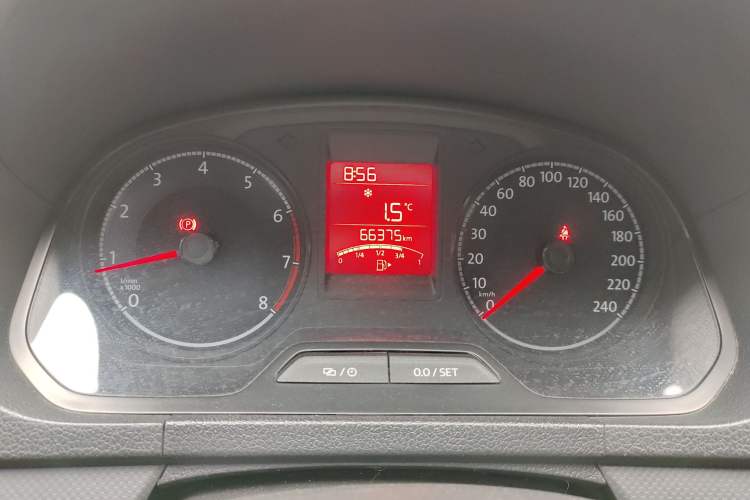 Used Volkswagen Jetta 2017 1.4L Manual Fashion Edition
