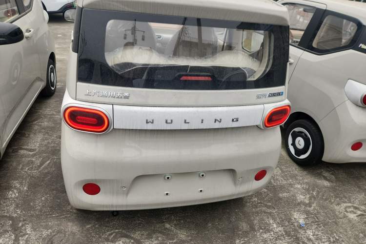 Used Wuling Hongguang MINIEV 2024 3rd Generation 215km Youth Edition

