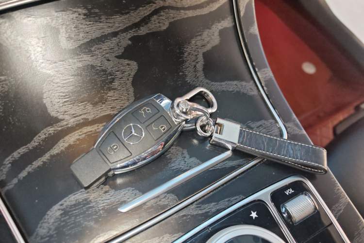 Used Mercedes-Benz GLC Coupe 2017 GLC 300 4MATIC Coupe SUV
