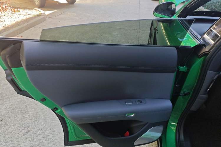 Used  YU7 2025 Ultra-Long Range All-Wheel Drive Pro Version
