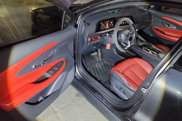 Used Changan UNI-T 2020 1.5T Flagship Version
