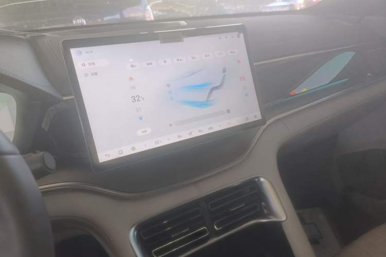 Used BYD Song PLUS New Energy 2025 DM-i 112KM Prestige Model
