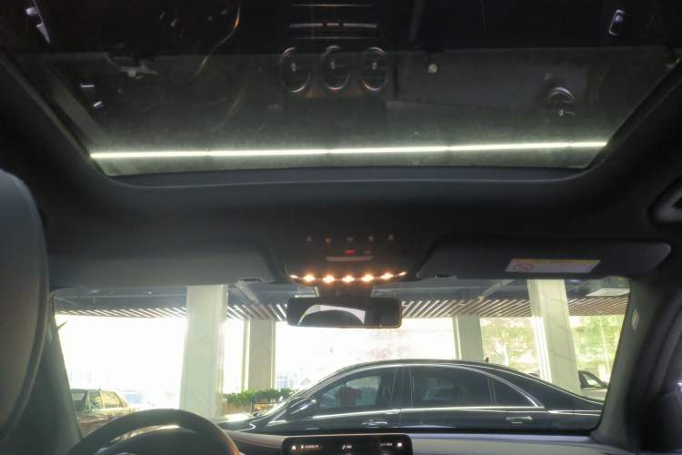 Used Mercedes-Benz GLC 2020 GLC 260 L 4MATIC Luxury Model