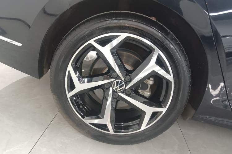 Used Volkswagen Passat 2023 Restyled 330TSI Starry Luxury Edition