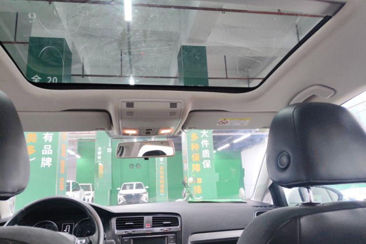 Used Volkswagen Golf 2018 230TSI Automatic Comfort Model
