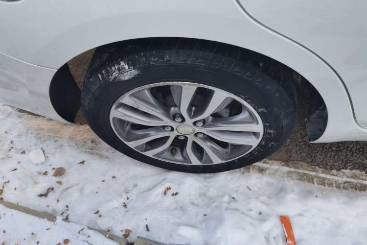 Used Buick GT 2019 18T Automatic Connected Elite Model China V Standard
