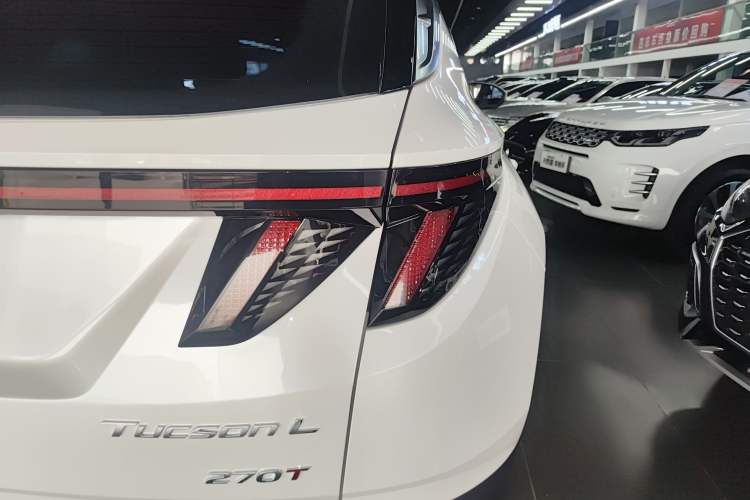 Used Hyundai Tucson 2023 Tucson L 1.5T Automatic Two-Wheel Drive DLX Luxury Edition