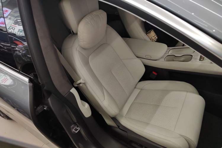 Used Nio ET7 2024 75 kWh Executive Edition
