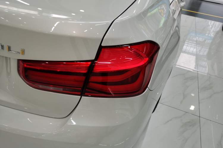 Used BMW 3 Series 2018 320Li Fashion Model
