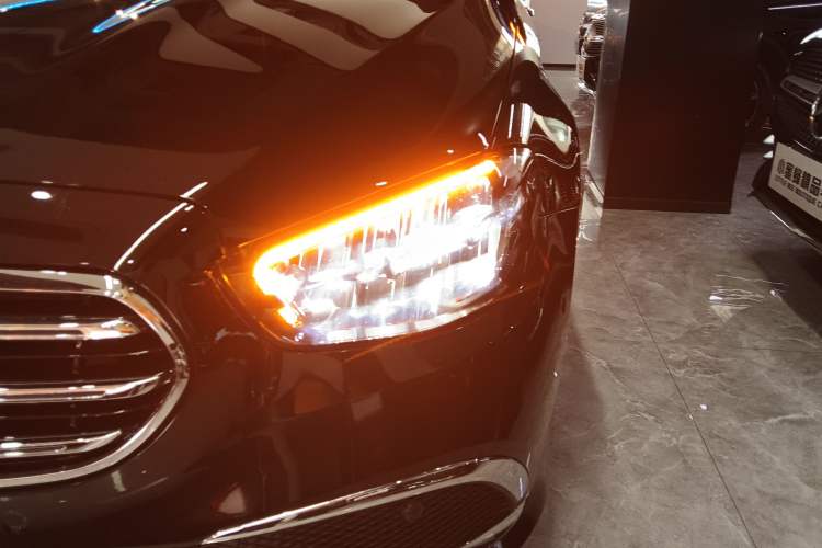 Used Mercedes-Benz E-Class 2023 Restyled E 300 L Sporty and Stylish Edition
