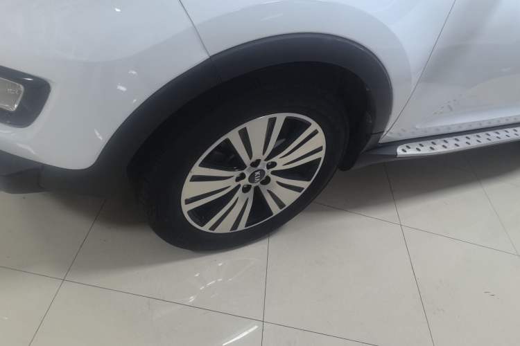 Used Kia Sportage R 2015 2.0L Automatic Two-Wheel Drive DLX Model