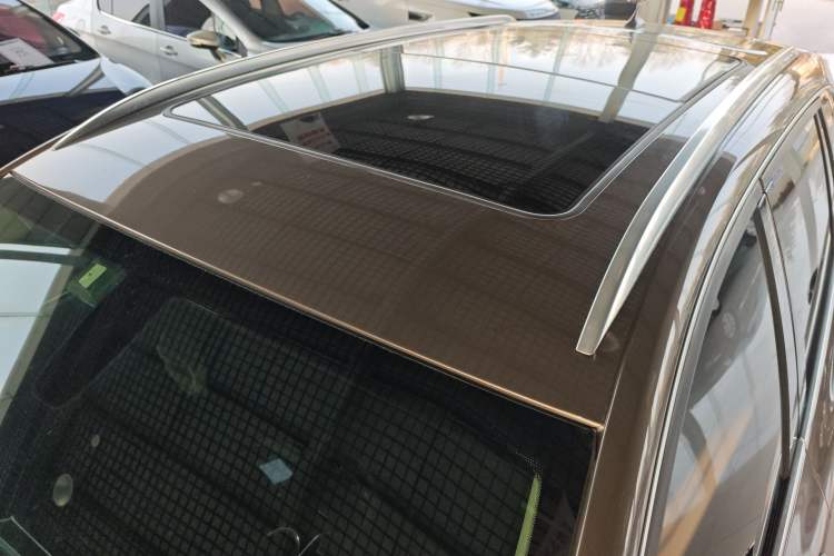 Used Buick Envision 2016 28T Four-Wheel Drive Elite Version