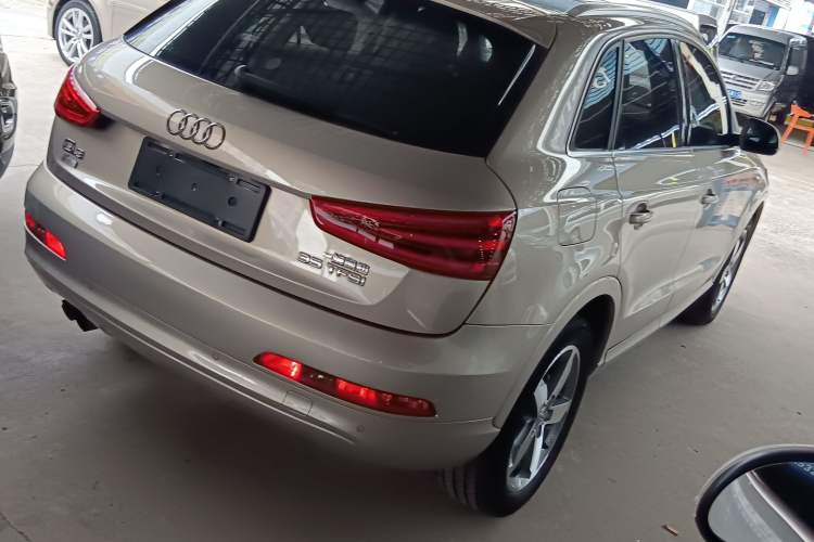 Used Audi Q3 2016 35 TFSI Collection Edition Comfort Model
