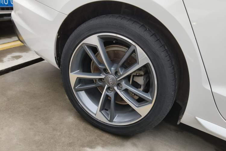 Used Audi A4L 2020 40 TFSI Fashion Dynamic Model
