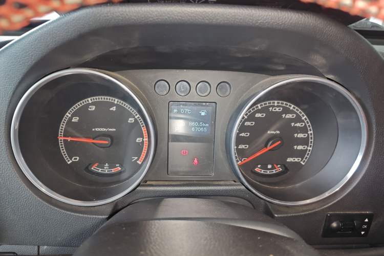 Used  BJ40 2016 40L 2.3T Automatic All-Wheel Drive Premium Edition
