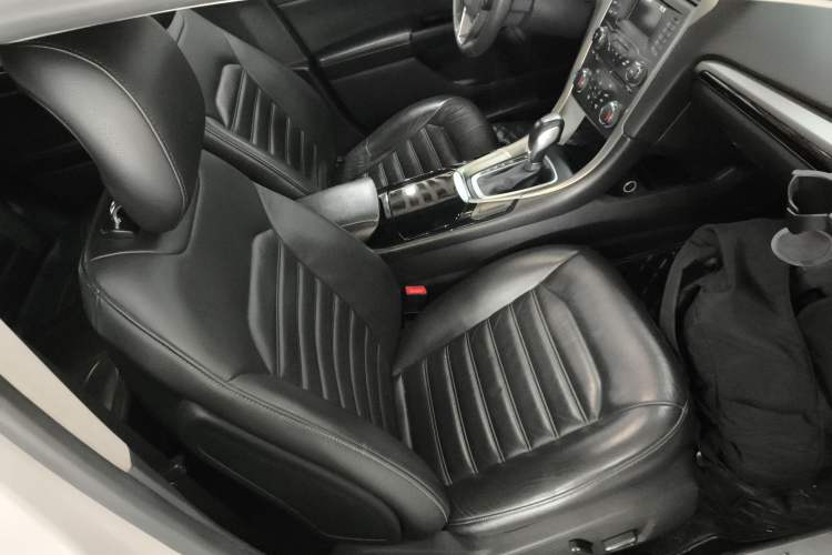 Used Ford Mondeo 2013 2.0L GTDi 200 Fashion Edition
