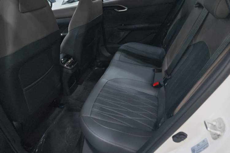 Used Changan Eado 2026 Model, Fourth Generation, 1.5T 500Bar Smart Enjoyment Edition